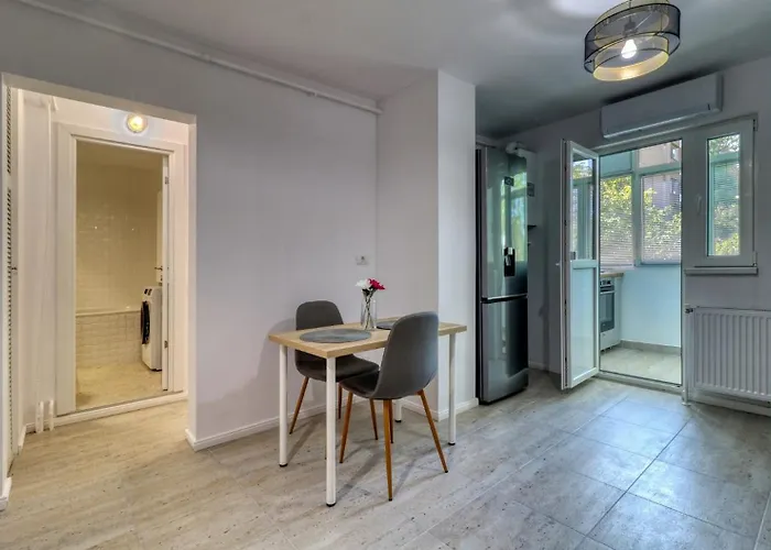 Zen Flat - 5 Min Metrou Апартаменты