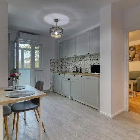 Zen Flat - 5 Min Metrou Апартаменты